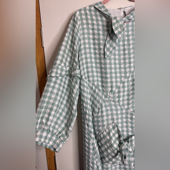 •Zadie B dress• - Picture 3 of 4